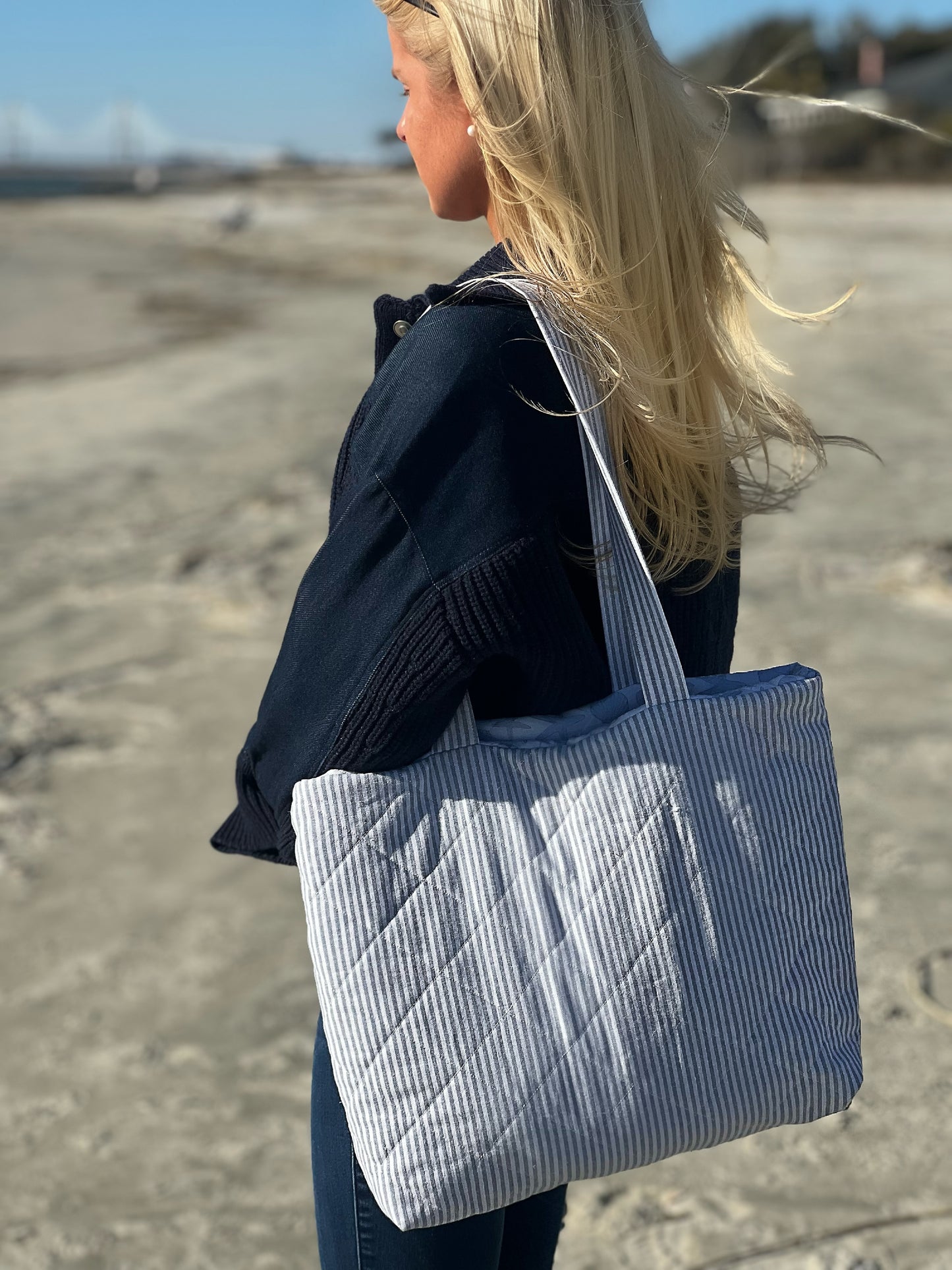 Sully Reversible Tote